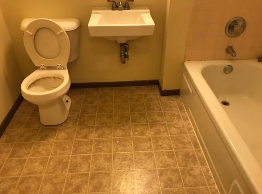 Foto principal - 414 Mill St