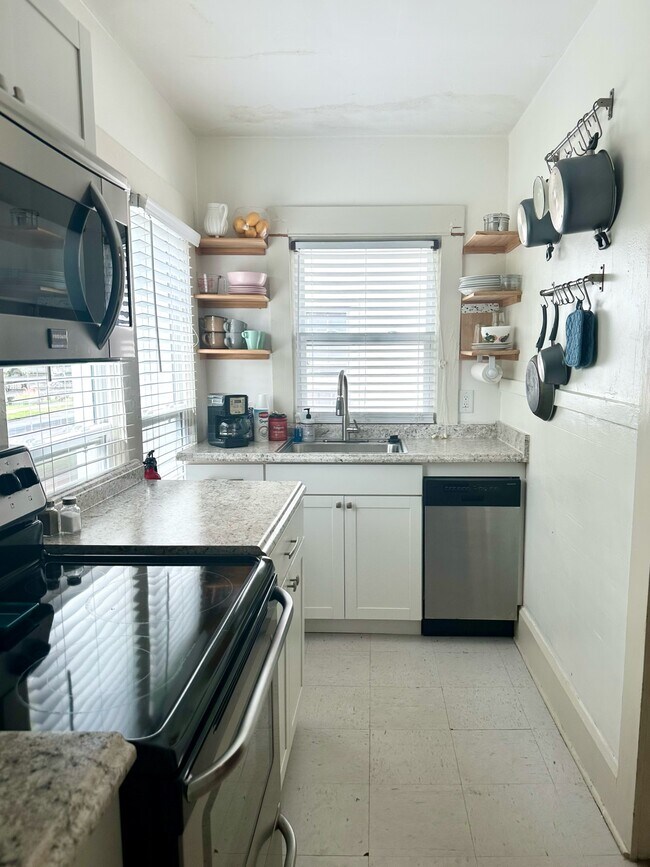 Cocina - 515 E Tuscaloosa St