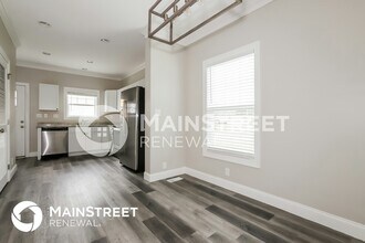 Building Photo - 3121 4th Ave S