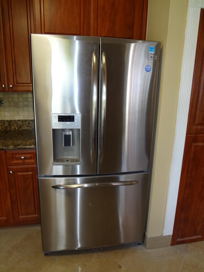 Foto del edificio - 22442 Sea Bass Dr