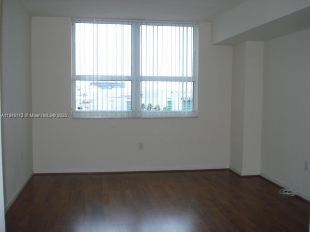 Foto del edificio - 19501 W Country Club Dr