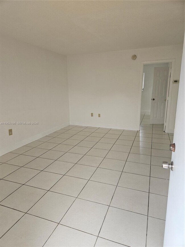 Foto del edificio - 3800 SW 102nd Ave