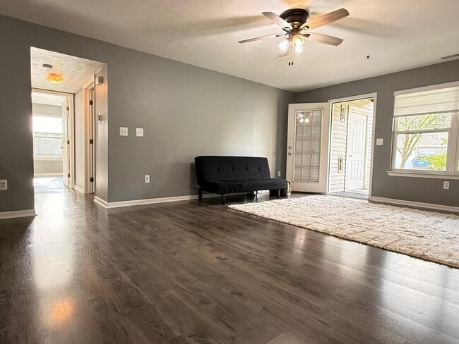 Building Photo - 1401 Millbrook Trail