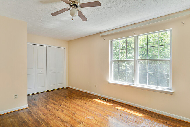 Building Photo - 14321 Vivaldi Court