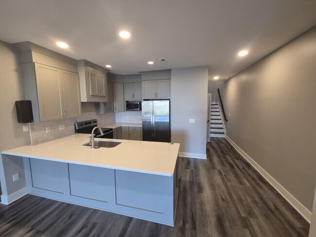 Foto del edificio - 344 Eastview Ct