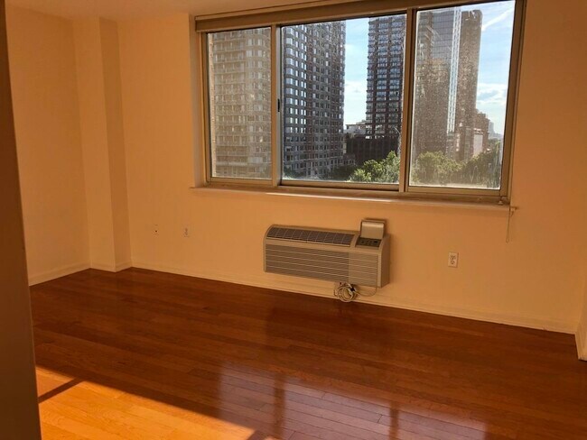 Foto del edificio - 20 2nd St