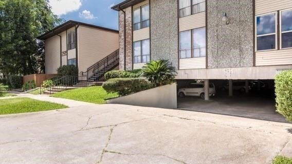 Foto del edificio - 2515 Shakespeare St