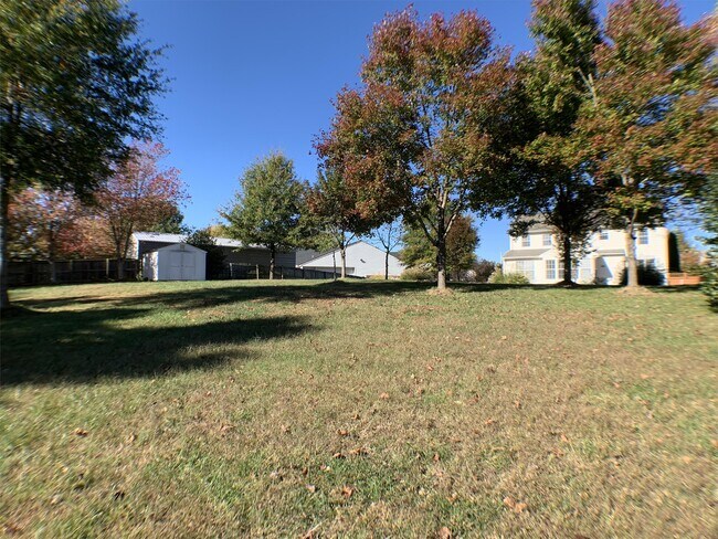 Building Photo - 13047 Tadmore Ct