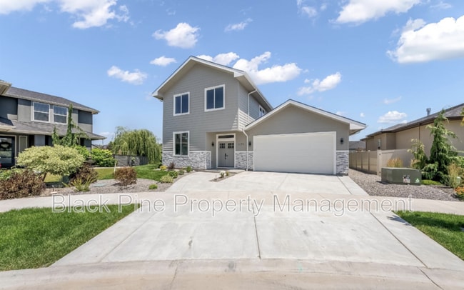 Building Photo - 1170 N Champions Pl.