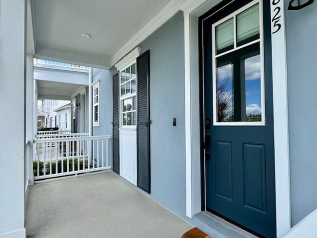 Photo - Celebration Island Village - 3 Bedroom 2.5 Bath - Impressive Former Model Home