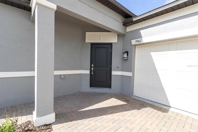 Building Photo - 9967 Red Bay Lp