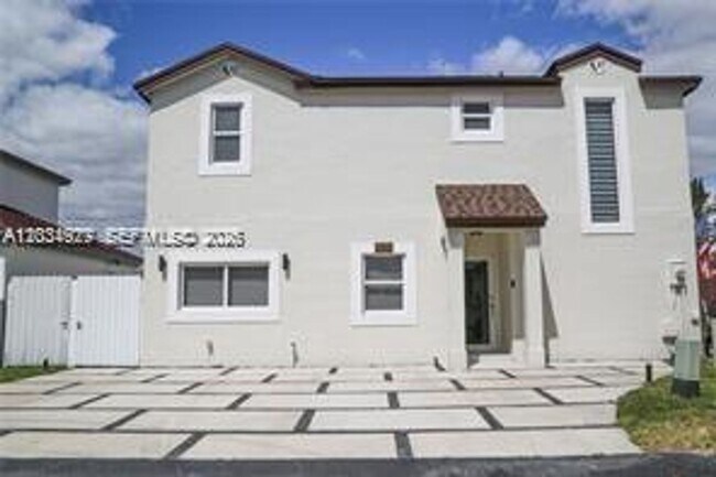 Foto del edificio - 9035 SW 148th Ct