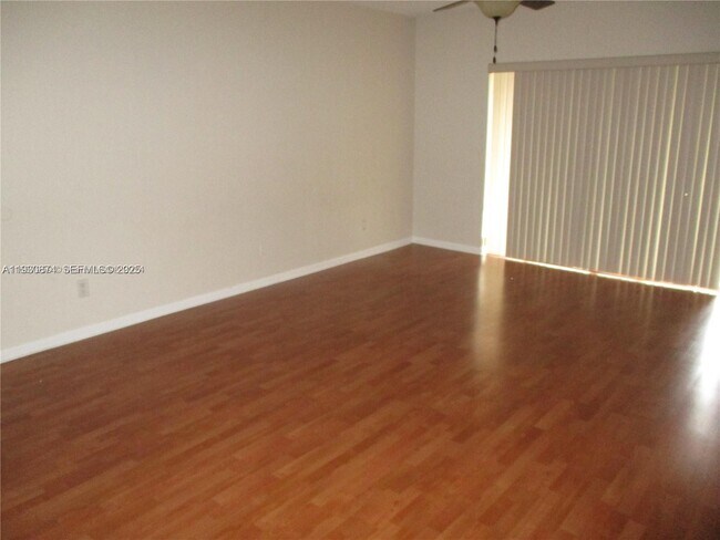 Foto del edificio - 13726 SW 90th Ave