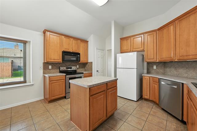Building Photo - 132 Shumard Dr