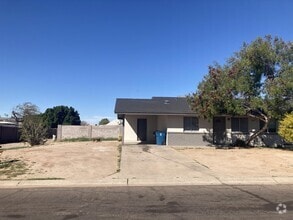 Building Photo - 1010 S Mara Dr