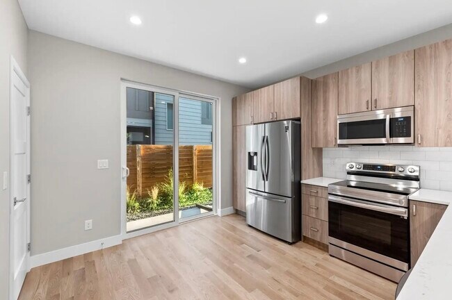 Foto del edificio - 4270 W 13th Ave