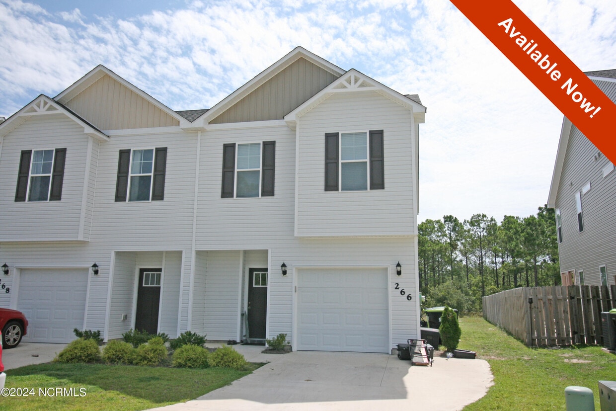 Primary Photo - 266 Currituck Dr