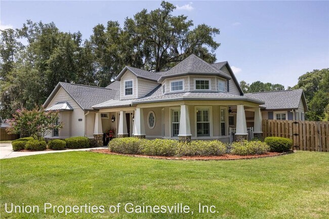 Building Photo - 4 br, 3 bath House - 12041 SW 1st Lane