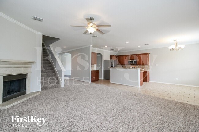 Foto del edificio - 1333 Shelley Dr