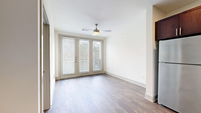 Interior Photo - Vitruvian West