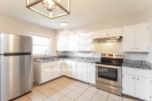 Foto del edificio - 5116 Red Fern Rd