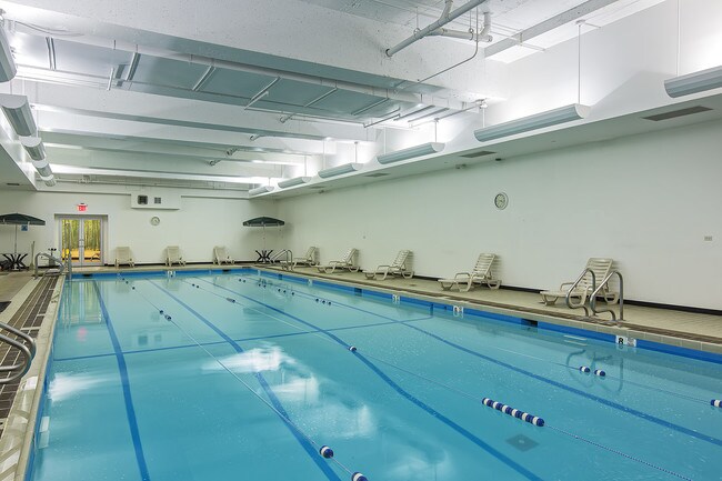 Foto del edificio - 305-315 East 86th Street