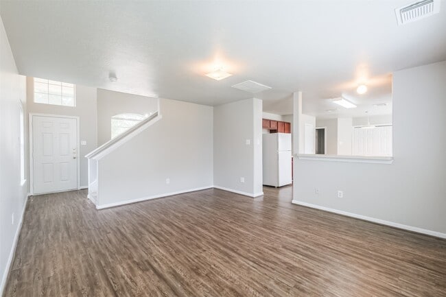 Building Photo - 19607 Tully Meadows Ct