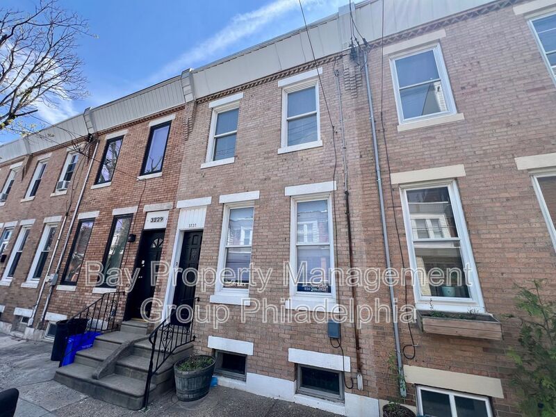 Primary Photo - 3227 Chatham St
