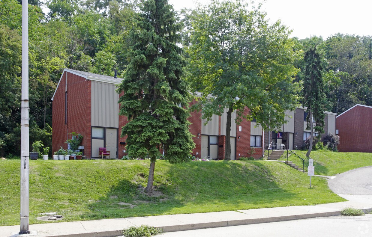 Primary Photo - Mountain View Apartments and Townhomes