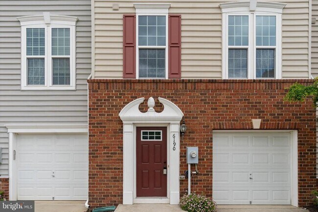 Building Photo - 6190 Willow Pl
