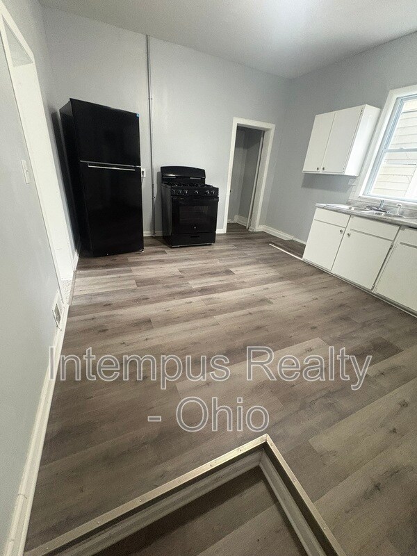 Building Photo - 7315 Guthrie Ave