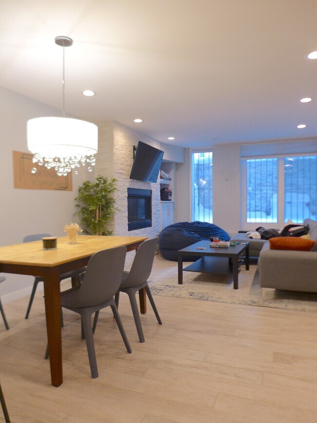 Foto del edificio - 483 Massachusetts Ave