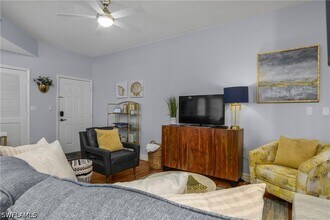 Building Photo - 451 Bayfront Pl