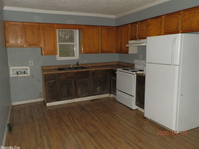 Building Photo - 1311 S 8th St