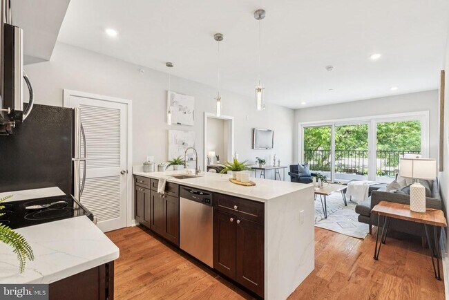 Foto del edificio - 203 Haverford Ave