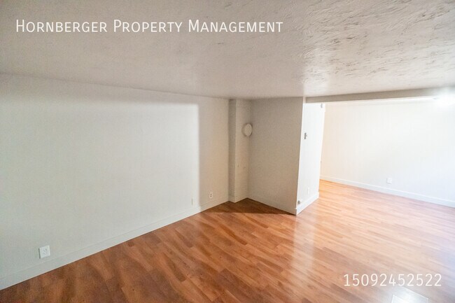 Foto del edificio - 1108 W 12th Ave