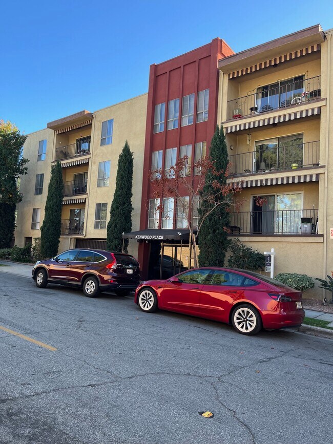 620 N Kenwood St Unit 303, Glendale, CA 91206 Condo for Rent in