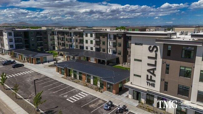 Foto del edificio - The Falls