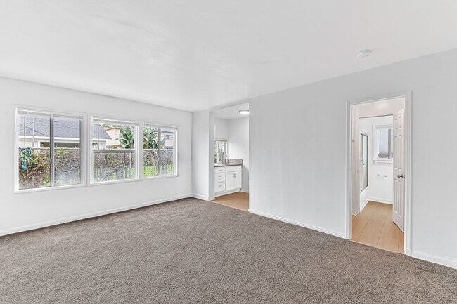 Foto del edificio - 530 W 9th St