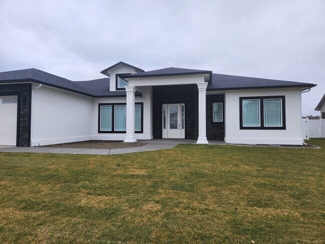 Foto del edificio - 2202 S 96th Ave