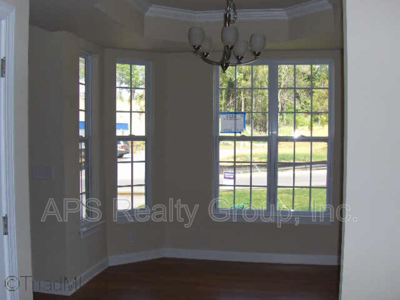 Building Photo - 4823 Sterling Brooke Ln