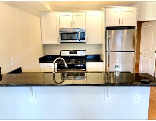 Foto principal - 461 Somerville Ave