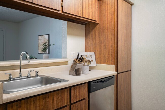 Foto del edificio - Eagle Point Apartments