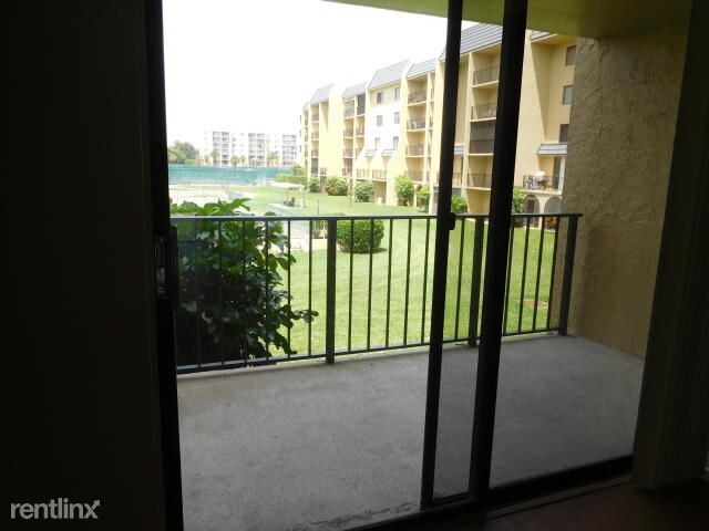 Foto del edificio - 1 br, 1 bath  - 2794 Tennis Club Dr