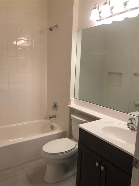 Foto del edificio - 13679 Moss Agate Ave