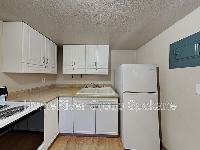 Foto del edificio - 634 E 23rd Ave