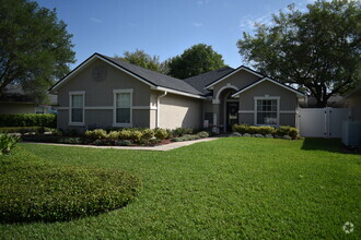 Building Photo - 1013 Buttercup Dr