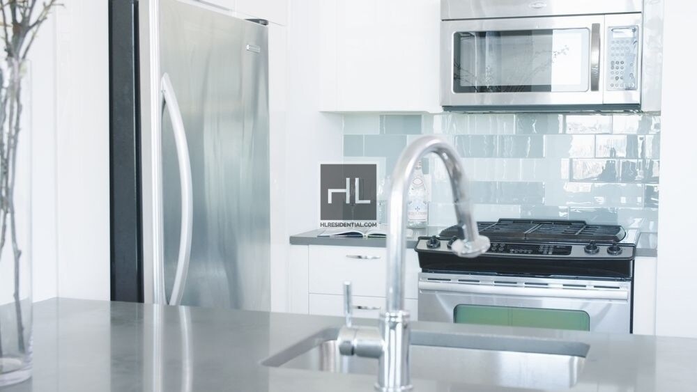 Foto del edificio - 80 DeKalb Ave