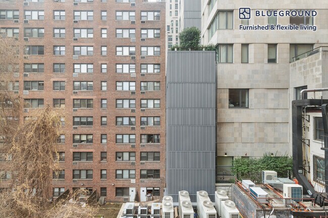 Foto del edificio - 300 E 51st St