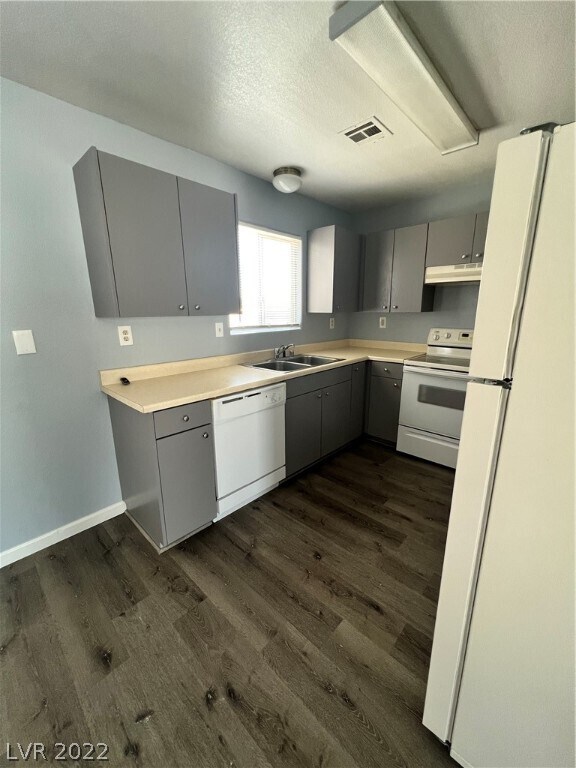 Building Photo - 1900 Haiwee St